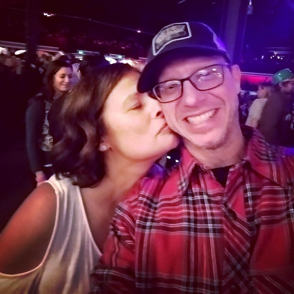 Meet your Posher, Sheri - Picture 1 of 1